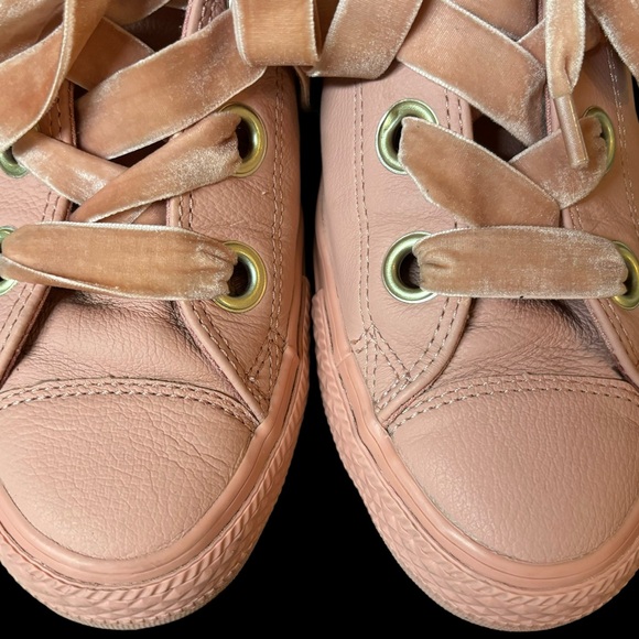 CONVERSE ALL STAR LowTop Antique Rose Leather Velvet Wide Lace Sneaker Gold Trim - Picture 13 of 15